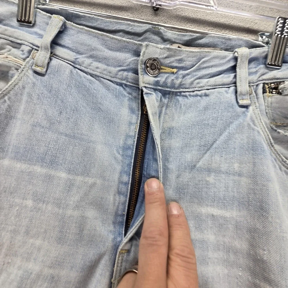 VTG Levis Engineered Jeans Mens Blue Twisted Light Wash Altered Hem Fits 36x30